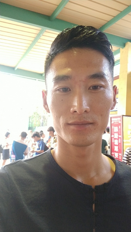 难得糊涂的第一张照片--南靖相亲网