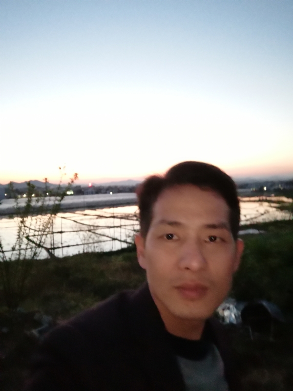 不忘初心的第一张照片--南靖相亲网