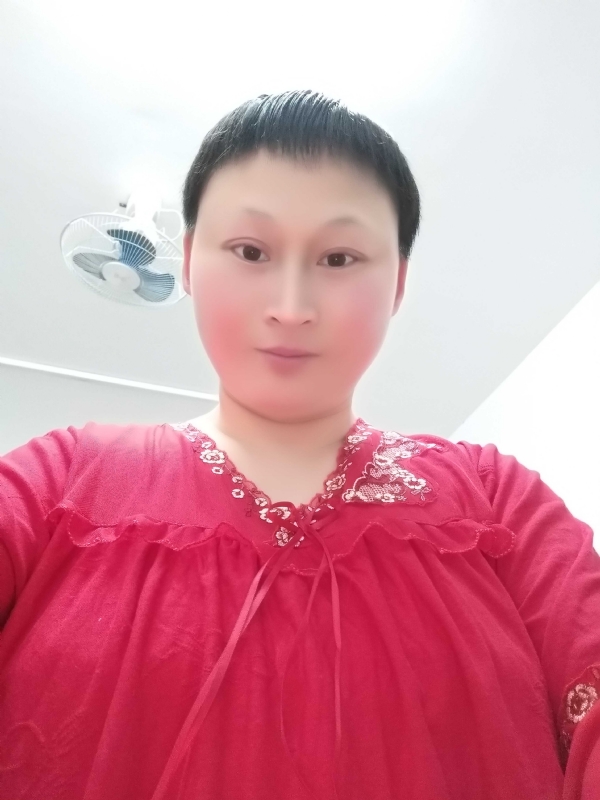 彩虹姐姐永不言弃的第一张照片--南靖相亲网