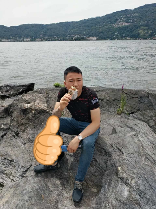 绚烂背后的平淡的第一张照片--南靖相亲网