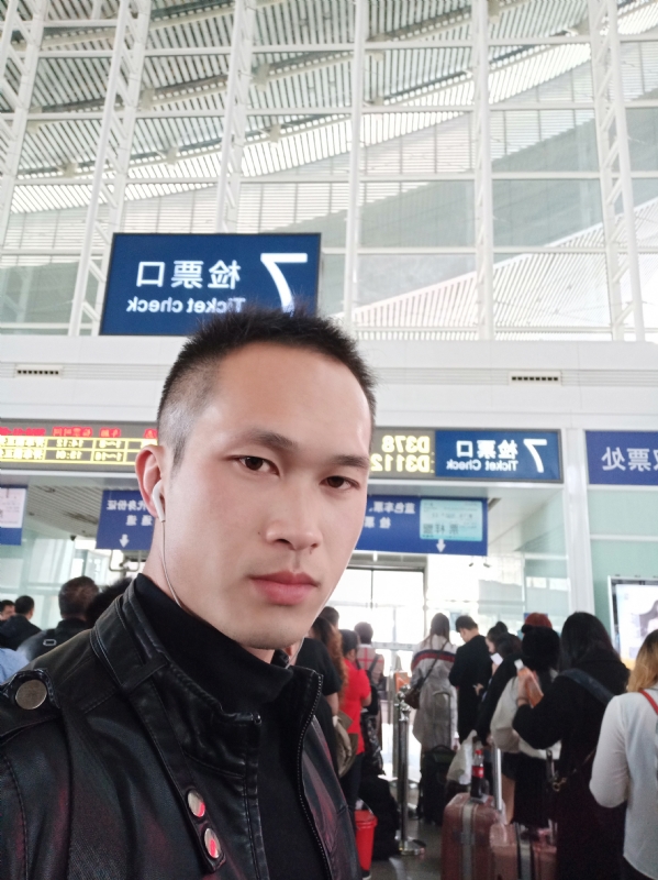 一叶知秋的第一张照片--南靖相亲网
