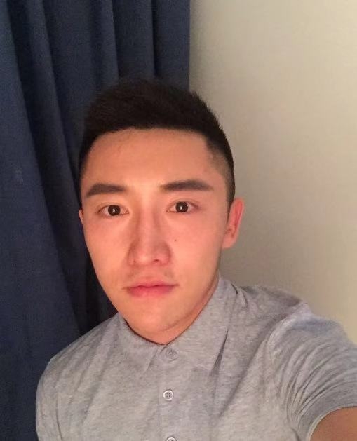 灰太狼的第一张照片--南靖相亲网