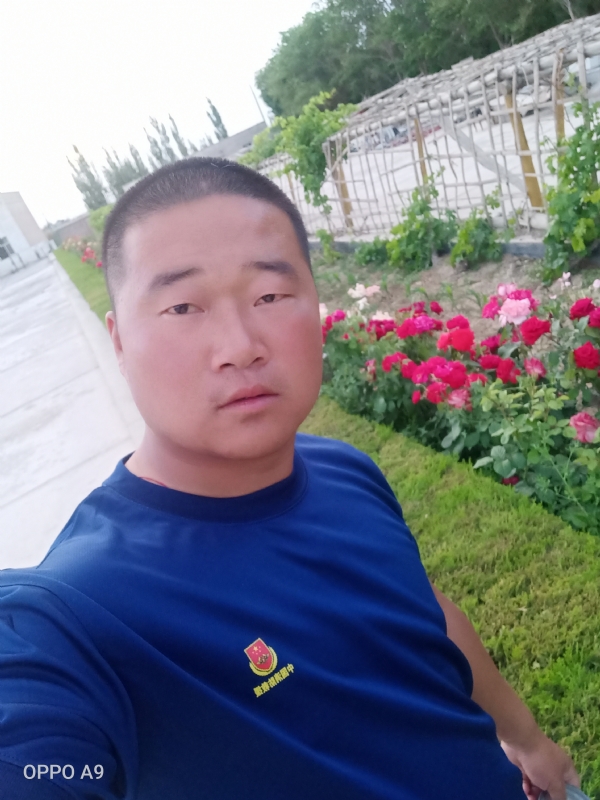 奋斗中的青春最美丽的第一张照片--南靖相亲网