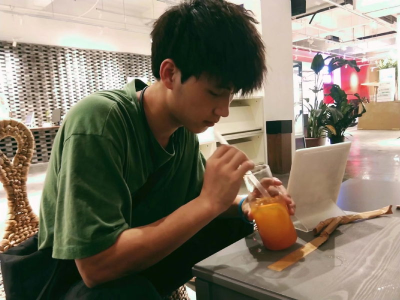 一花一世界的第二张照片--南靖相亲网