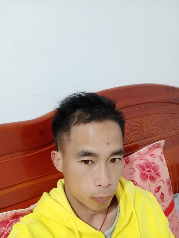 小biu崽的第一张照片--南靖相亲网