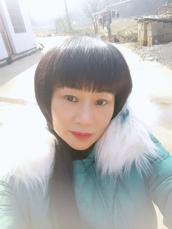 金鱼儿的第一张照片--南靖相亲网