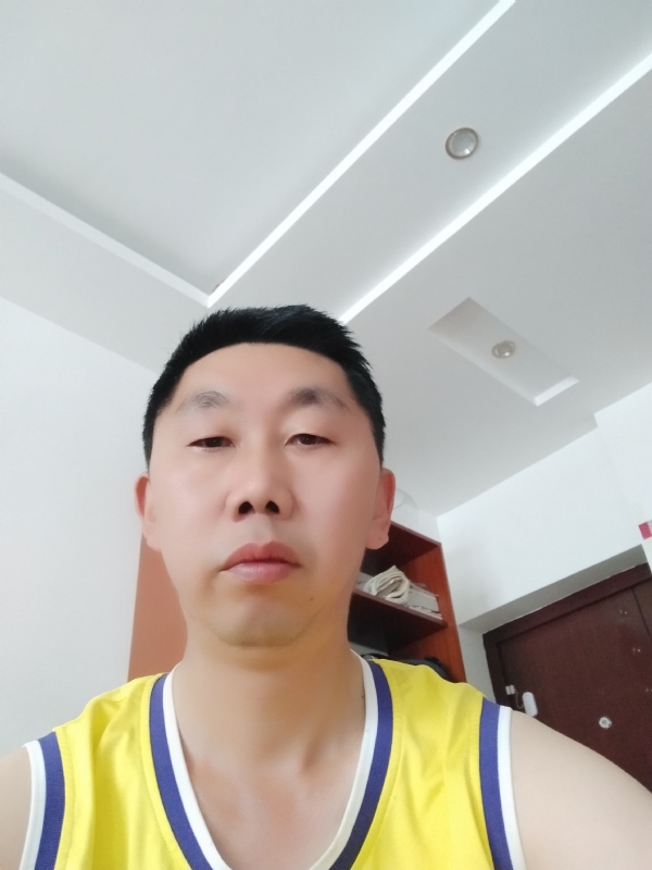 写尽半生纸上酸的第一张照片--南靖相亲网