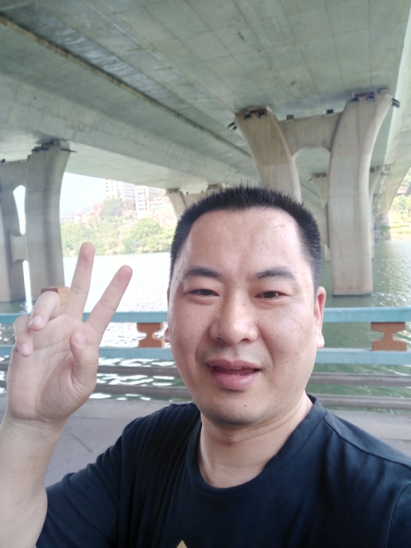 上人的第一张照片--南靖相亲网