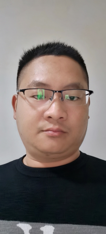 龙逍遥的第一张照片--南靖相亲网