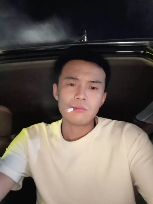 爱睡觉的土拨鼠的第一张照片--南靖相亲网