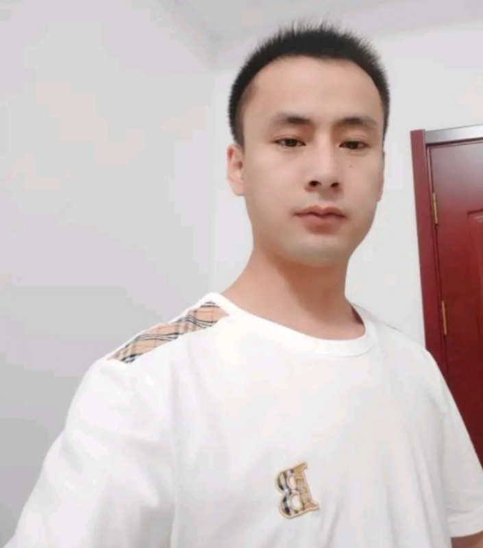 海阔天空的第一张照片--南靖相亲网