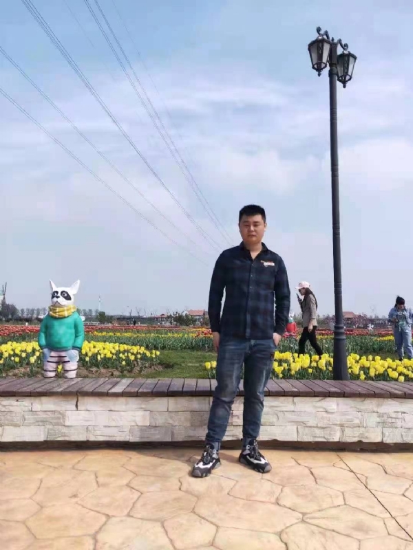 海阔天空的第一张照片--南靖相亲网