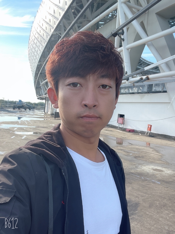 绅士大男孩的第一张照片--南靖相亲网