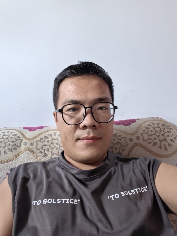 卫TF的第二张照片--南靖相亲网