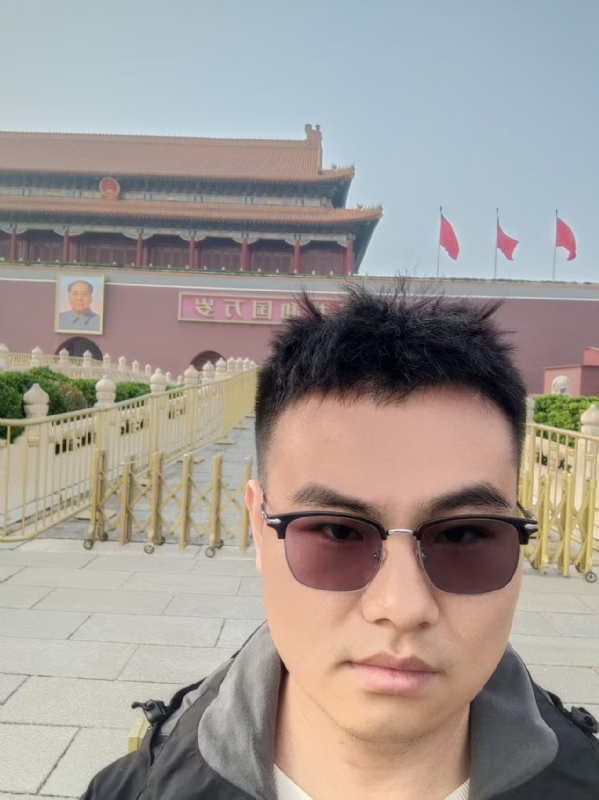 喧嚣的风的第一张照片--南靖相亲网