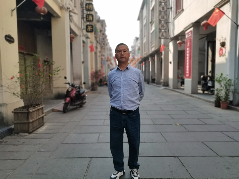 一粒尘埃的第一张照片--南靖相亲网